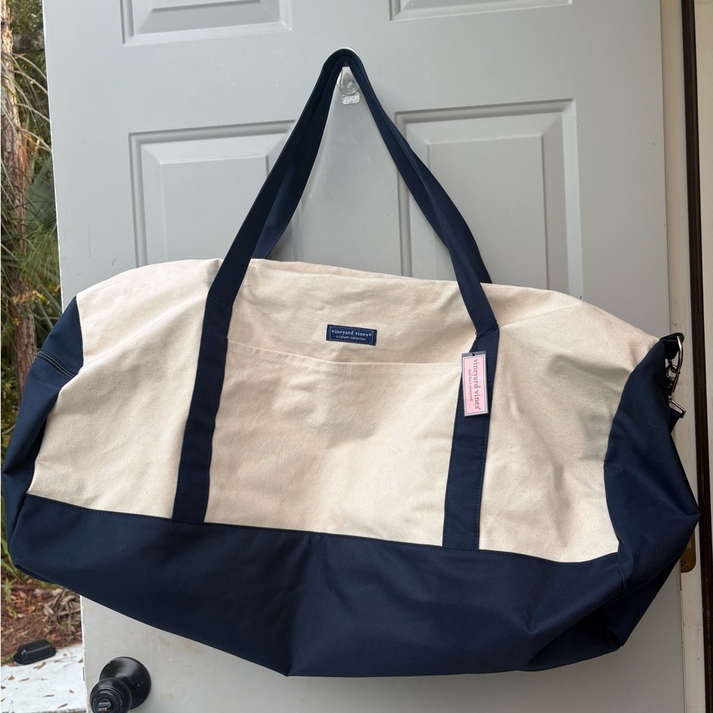 Vineyard Vines Canvas Duffel Bag NWOT